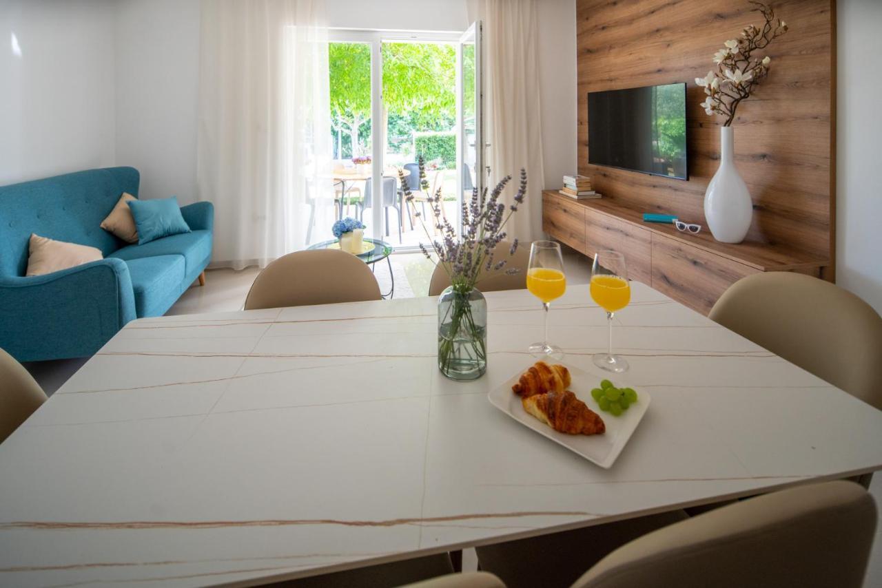 Garden Apartment Pakoštane Exteriér fotografie