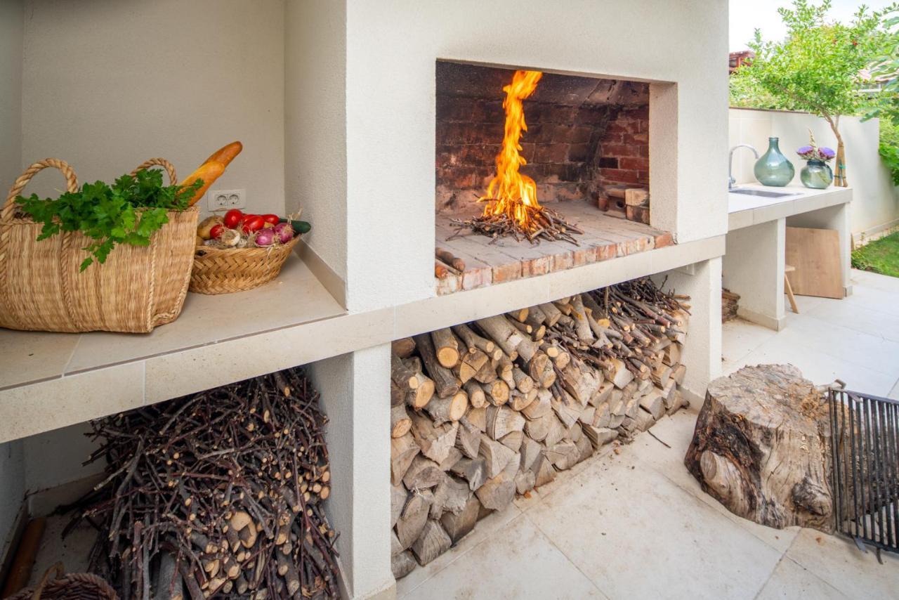 Garden Apartment Pakoštane Exteriér fotografie