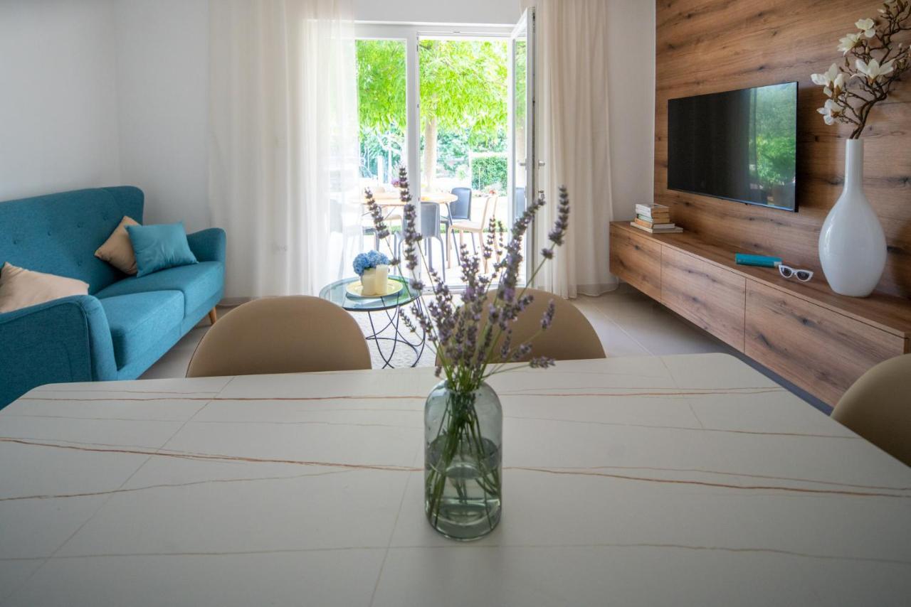 Garden Apartment Pakoštane Exteriér fotografie